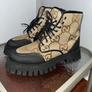 Men Gucci boots